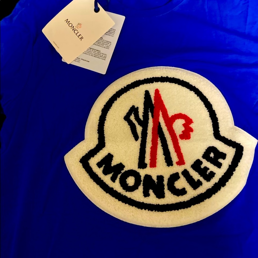 Monclear designer T-shirt ! Brand New wit Tags